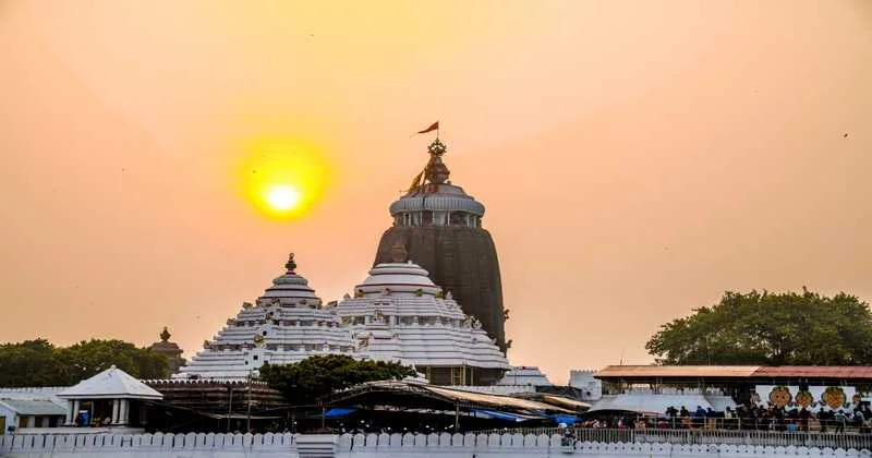risk of collapse for srimandirs ratna bhandar urgent repairs needed