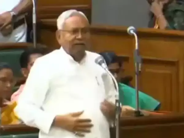 uploads/242170804_uproar_in_bihar_assembly_over_cm_nitish_kumars_national_anthem_row.webp