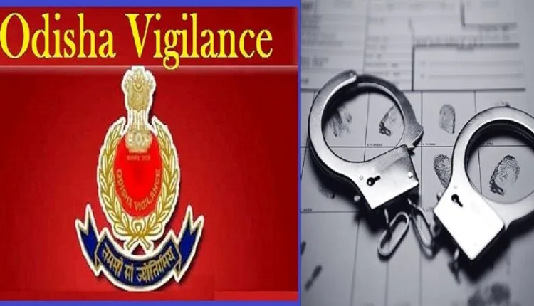 excise superintendent arrested by vigilance