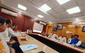 uploads/59124334_meeting.webp