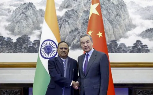 uploads/932122332_india_china.webp